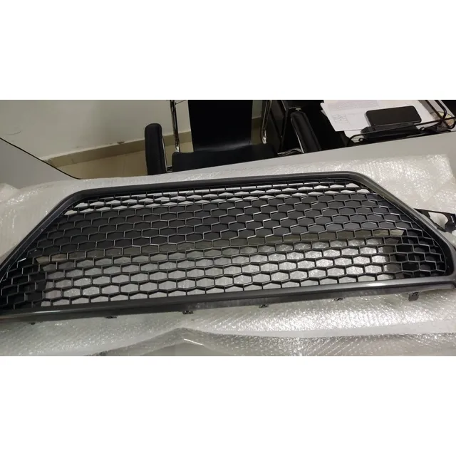 Rejilla Centro De Parachoque Delantero Toyota Corolla 19/20