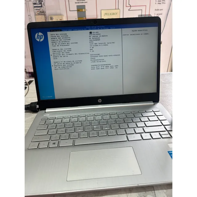 Hp Laptop 14-dq2055wm Plateado