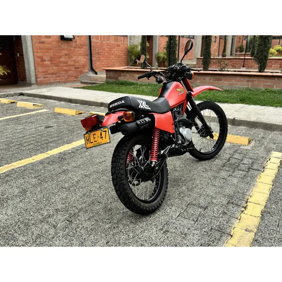 Honda 185xl Restaurada. Papeles Al Dia, Soat Y Tecnico