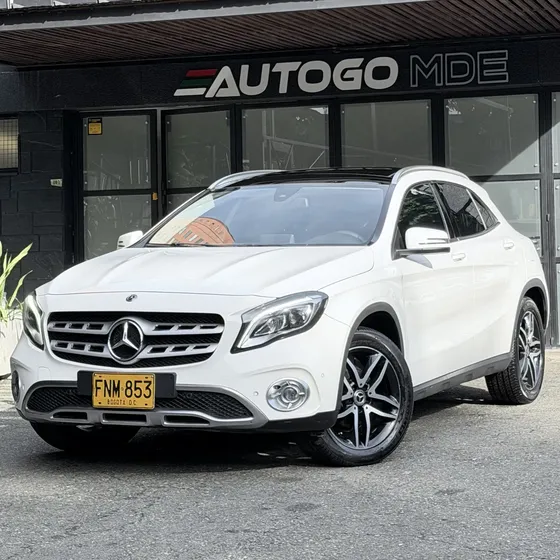 Mercedes-Benz Clase Gla 2019 1.6 200 Urban
