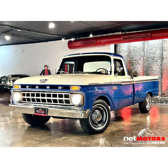 Ford F100 Custom Cab 1965