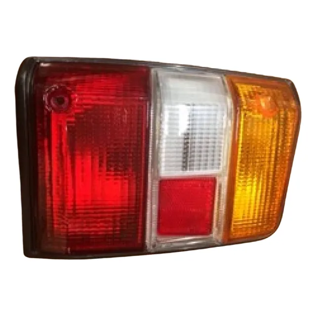 Farol Tra Izq Daihatsu Cuore 91-94