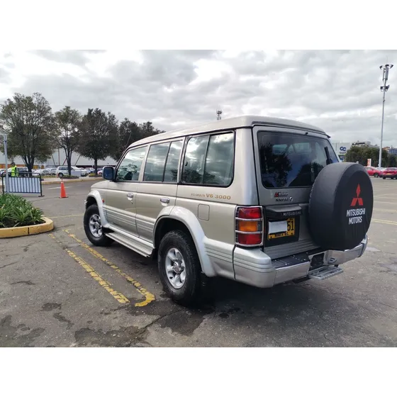 Mitsubishi Montero 3.0 V43 Wagon