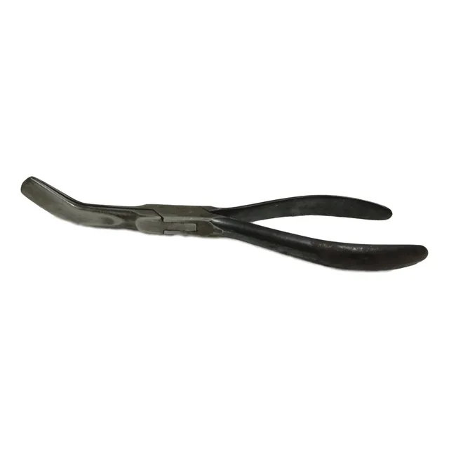 Pinza Nariz Curva Plana. 61/2 