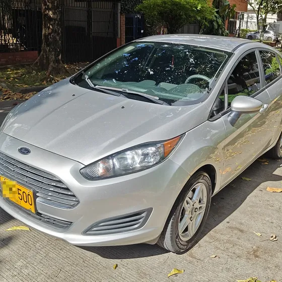 Ford Fiesta 2017 1.6 Hatchback Se