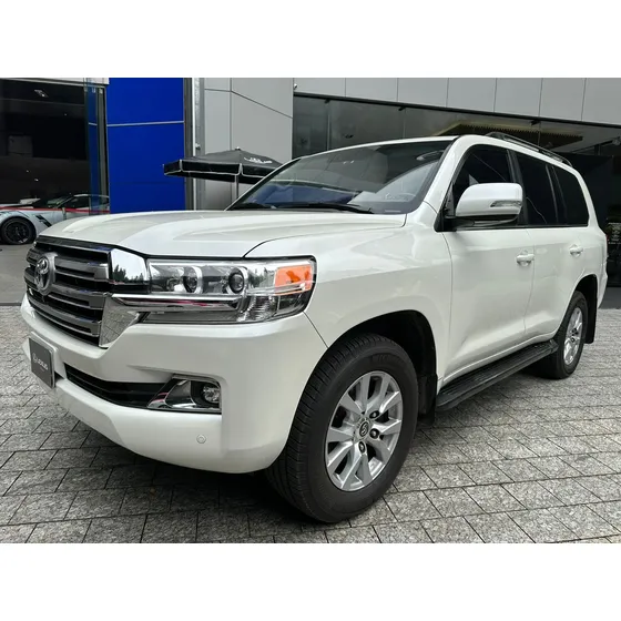 Toyota Land Cruiser 5.7 4x4 At