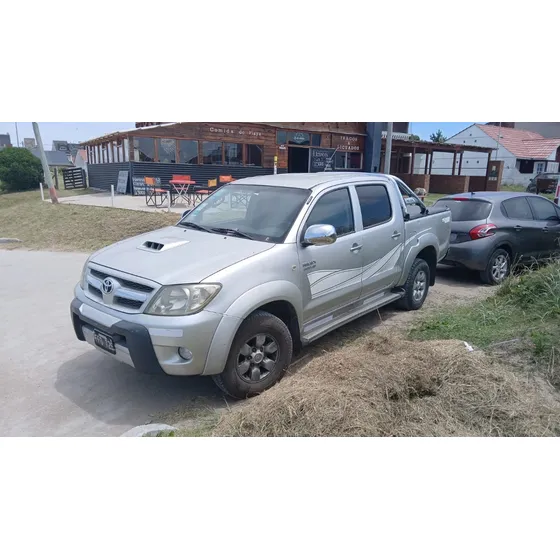 Toyota Hilux Pick-up Srv