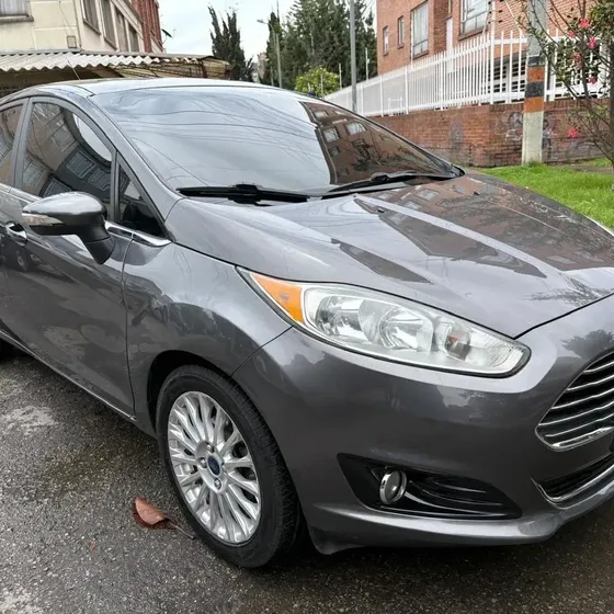 Ford Fiesta 2015 1.6 Hatchback Se