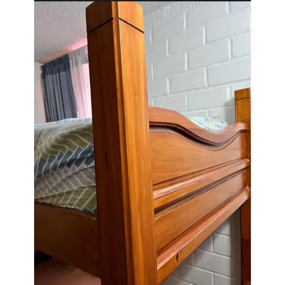 Litera De Madera De Pino 