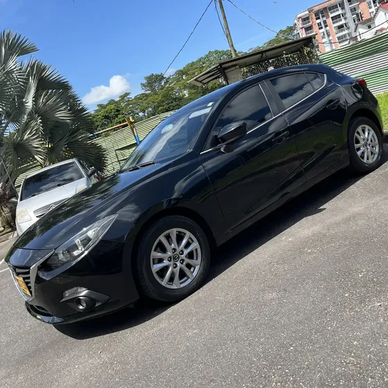 Mazda 3 2015 2.0 Sport Touring