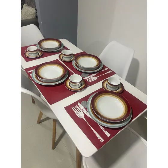 Vajillas De Platos Y Tazas
