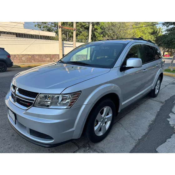 Dodge Journey 2.4 Sxt 7 Pas. At