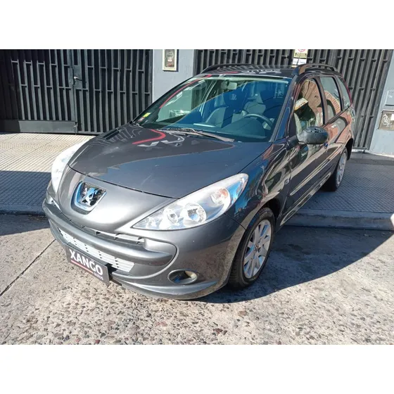 Peugeot 207 1.6 Sedan Xt
