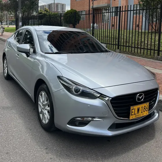 Mazda 3 2019 2.0 Touring At