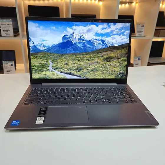 Laptop Lenovo Ideapad 3i Intel Core I3-1115g4 Nueva!