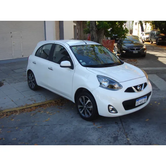 Nissan March 1.6 Advance Media Tech 107cv