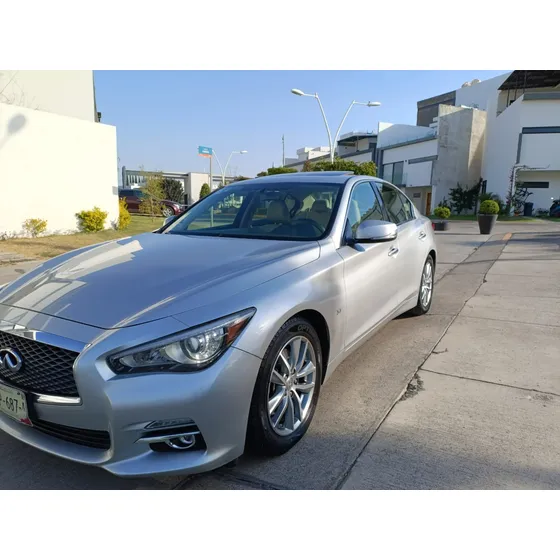 Infiniti Q50 3.7 Inspirion At