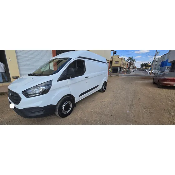 Ford Transit 2.2 Van Larga Techo Alto Custom Mt