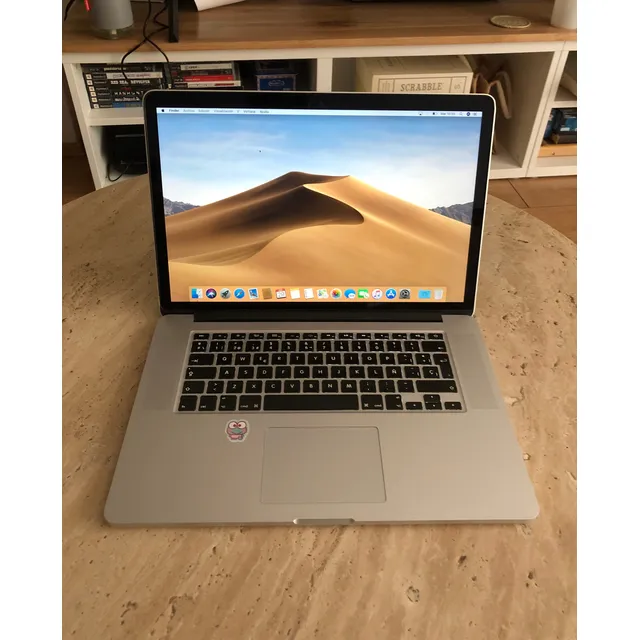 Macbook Pro A1398 8 Ram 256 Ssd Core I7 Leer Descripcion Plateado