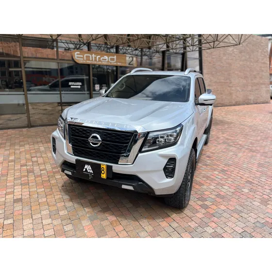 Nissan Frontier 2.5 Le