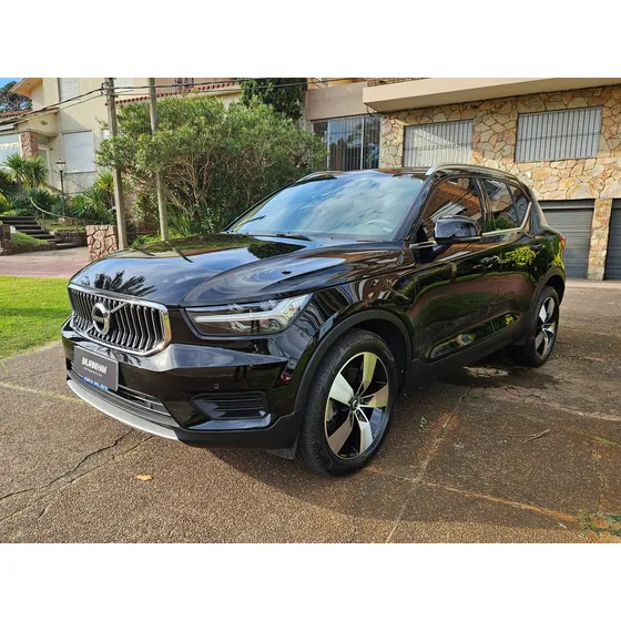 Volvo Xc40 Recharge Momentum T5