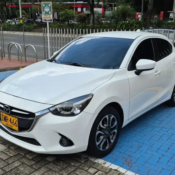 Mazda 2 2016 1.5 Grand Touring Sport At. 4x2