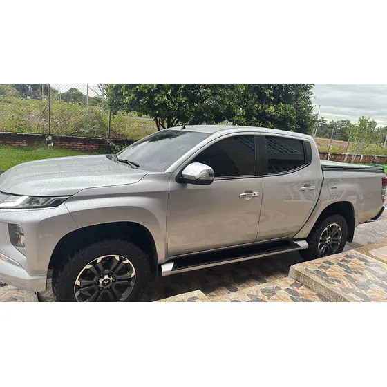 Mitsubishi L200 Gls