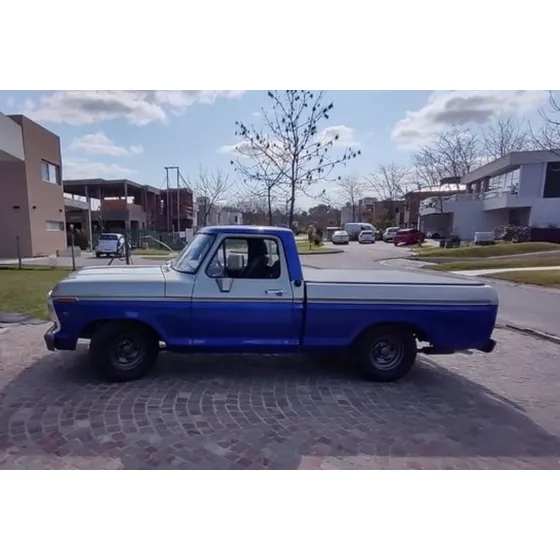 Ford F-100 4.2 V8
