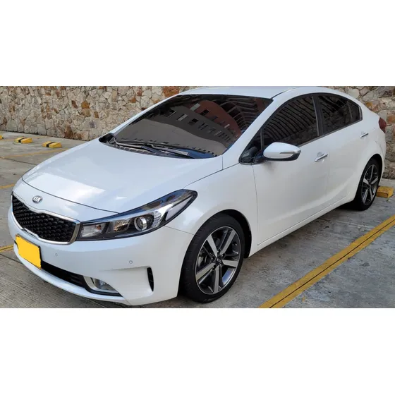 Kia Cerato Pro 1.6l Zenith At