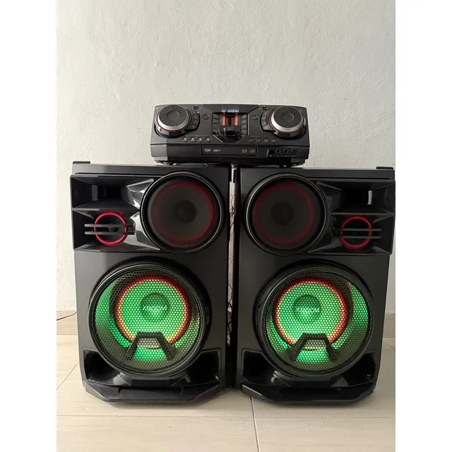 Minicomponente LG Xboom Cl98