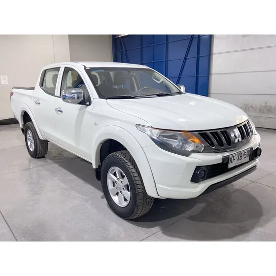 Mitsubishi L200 Katana Cr 4x2 Kfxb58