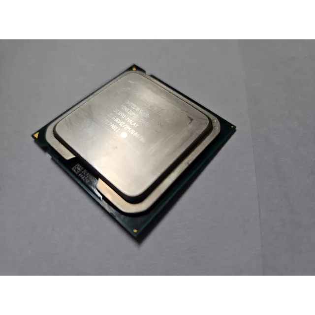 Procesador Intel Dual Core E5300 2.6ghz/2m/800/06 - Funciona