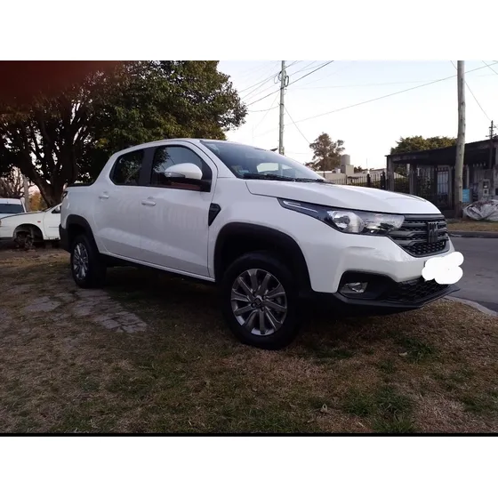 Fiat Strada 1.4 8v Freedom Cd