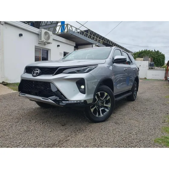 Toyota Sw4 2.8 Srx 177cv 4x4 7as At