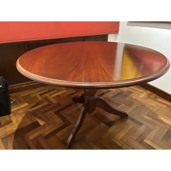 Mesa Comedor Redonda Hervigon, Original, Excelente Estado.