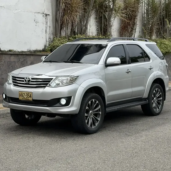 Toyota Fortuner 2014 2.7l 4x2