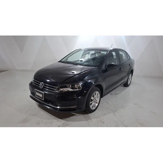 Volkswagen Vento 1.6 Comfortline Std.