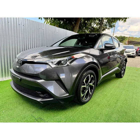 Toyota Ch-r Americano
