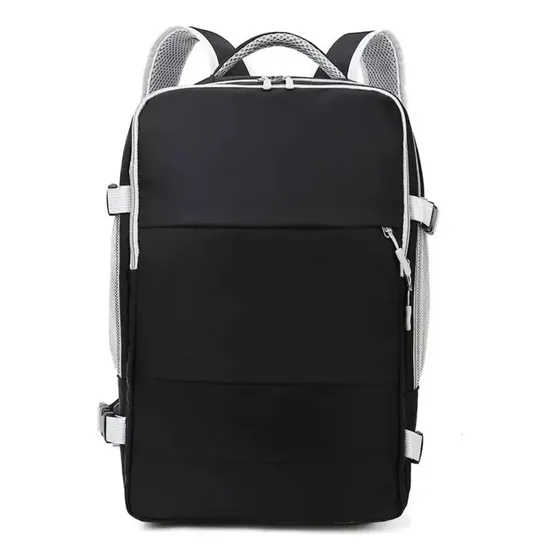 Mochila De Viaje Gran Capacidad 30 Lts Avión Multifuncional Color Negro Y Blanco+ Puerto Usb