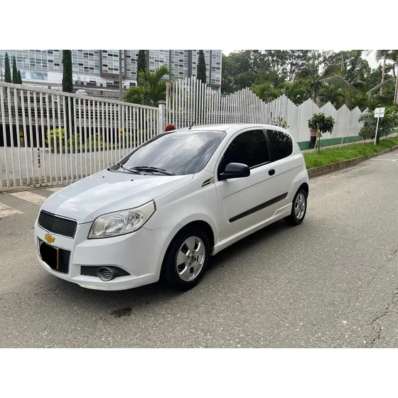 Chevrolet Aveo Emotion 1.6 Gti