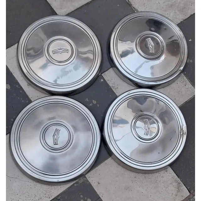 Juego De 4 Tazas Rueda Ford Taunus 74/ 80