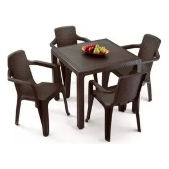 Mesa Tipo Ratan  Con 4 Sillas