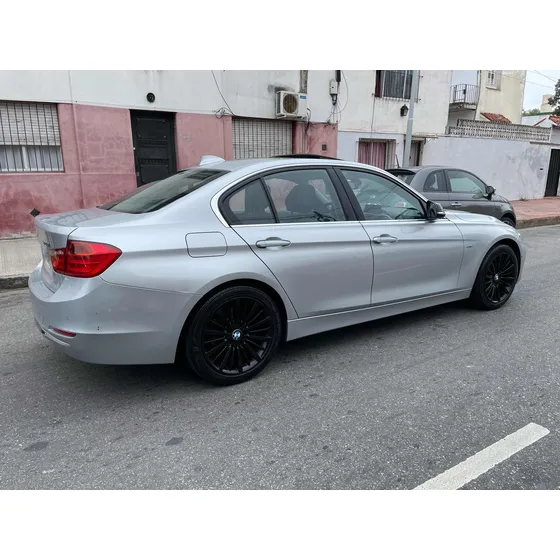 Bmw Serie 3 2.0 328i Luxury 245cv
