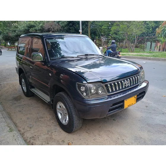 Toyota Prado 2.7 Sumo