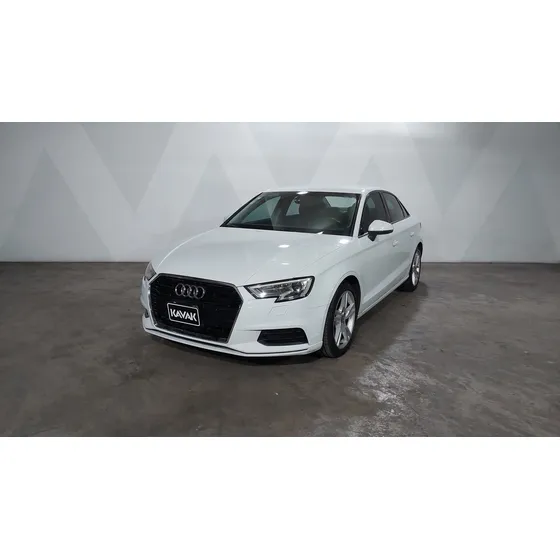 Audi A3 2.0 Dynamic Dct