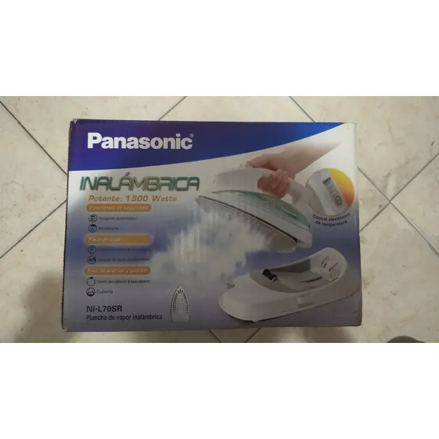 Plancha Panasonic Inalámbrica  Modelo Ni-l70sr 