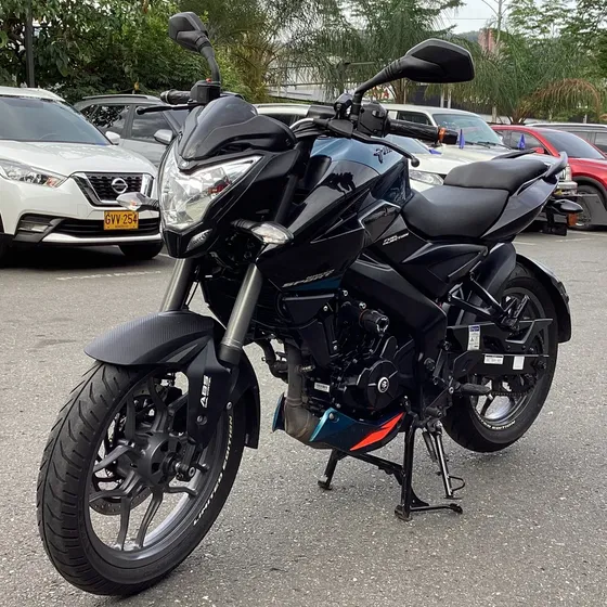 Pulsar Ns200