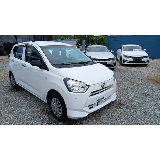 Daihatsu Mira Japone