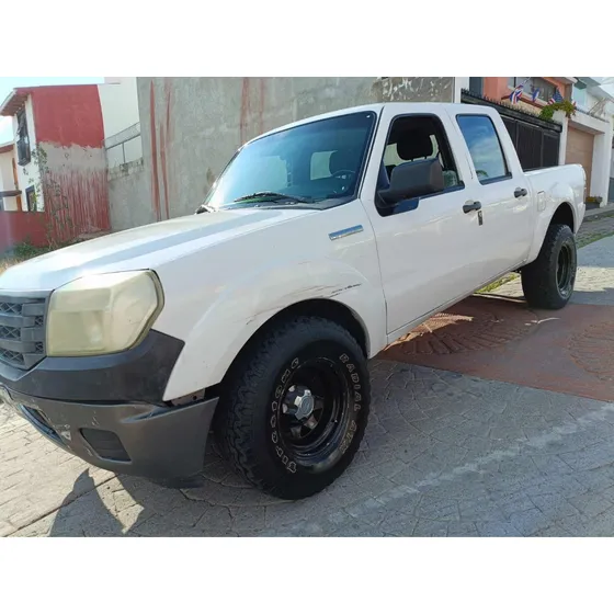Ford Ranger Pickup Xl L4 Crew Cab 5vel Aa Mt