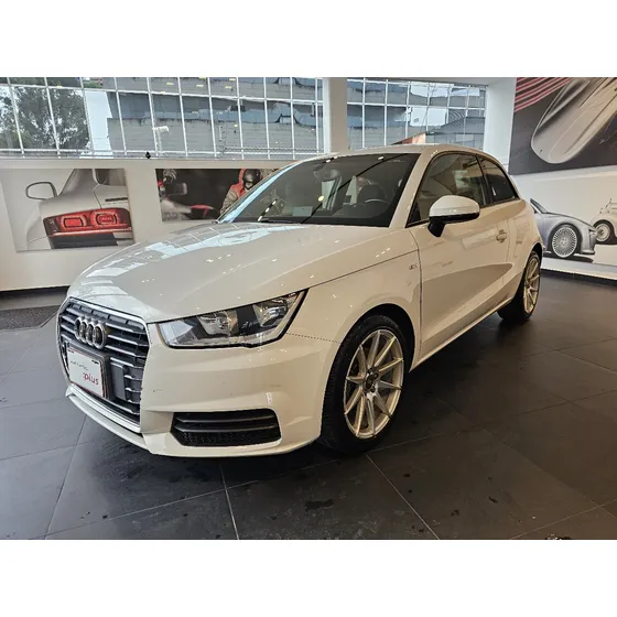 Audi A1 1.4 Urban S-tronic Dsg